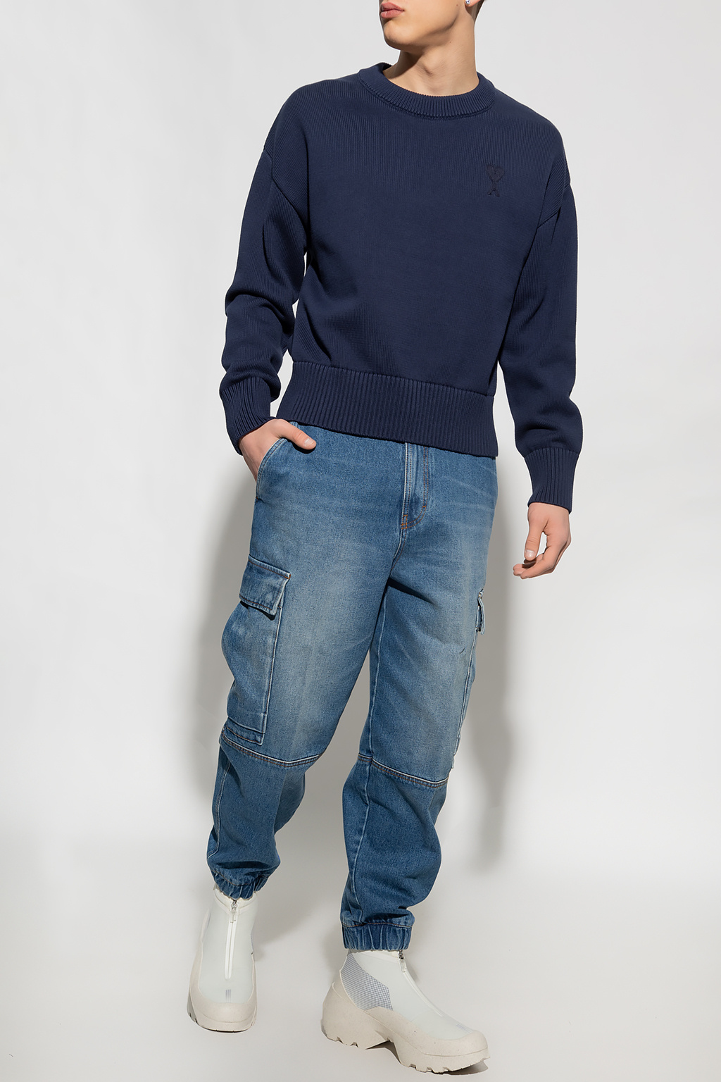 【送料&関税込】Ami Alexandre Mattiussi Gabardine Cargo Trou Boyfriend Button Down Jeans - Blue Cargo jeans Gabrielle